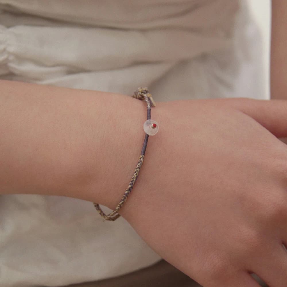 [CCNMADE] IF / Handmade Thread Bracelet