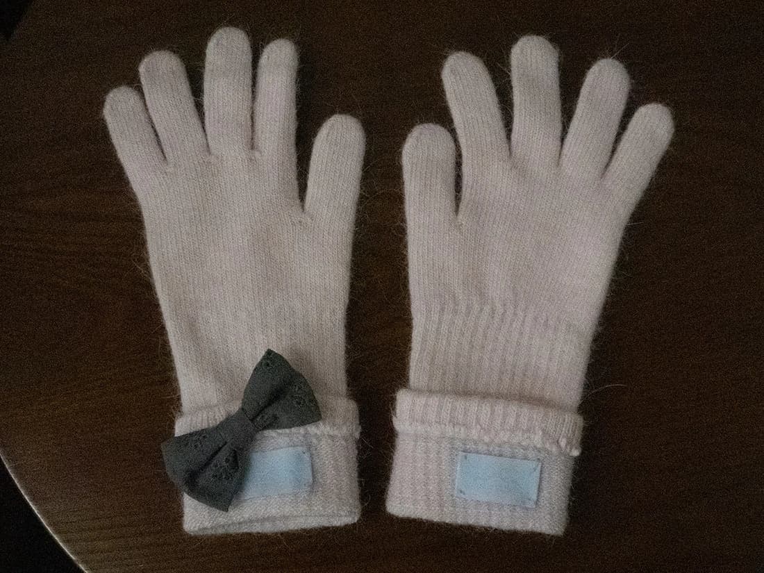Petite Bow Gloves (pink)