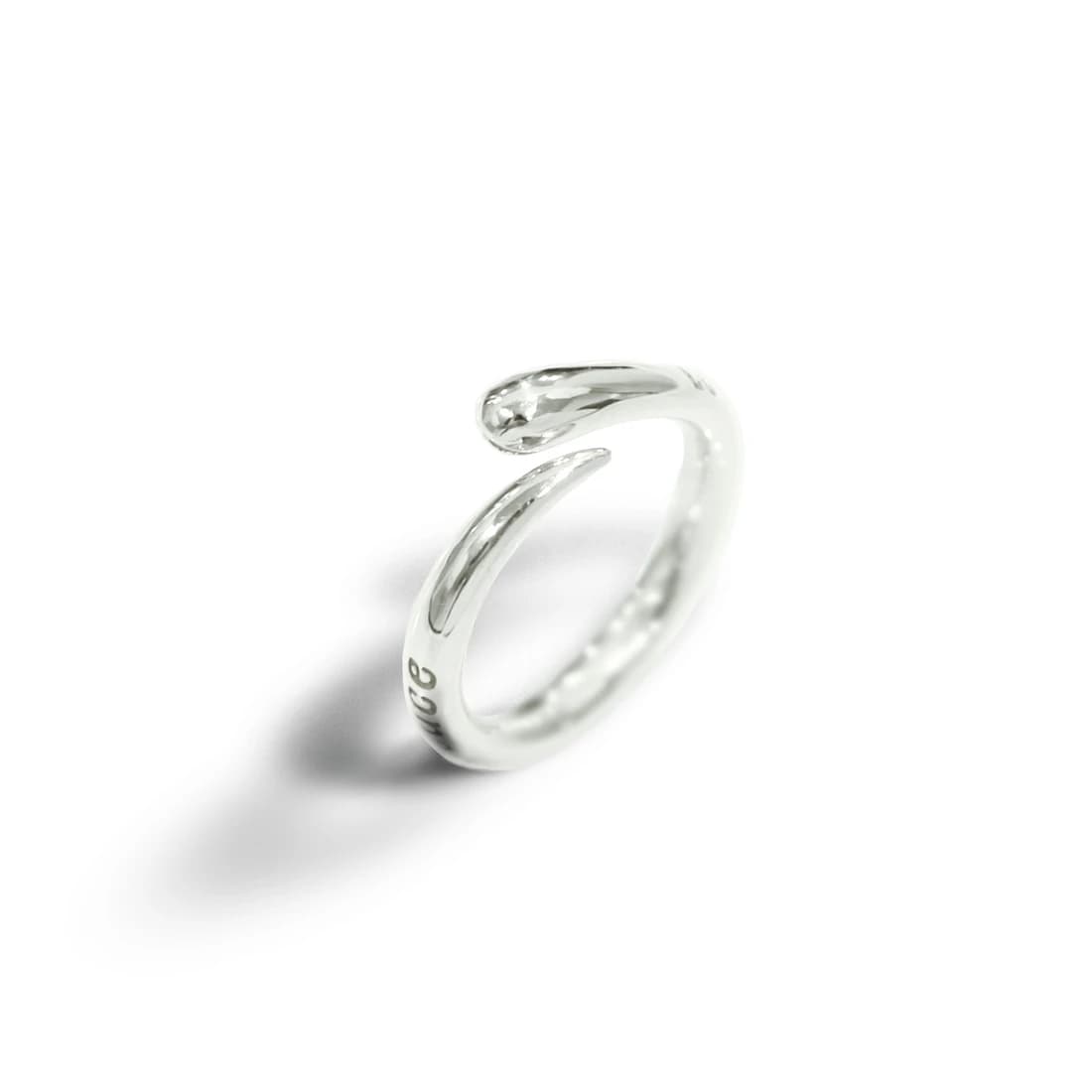 Whispering Snake “Gibami” Engraved Ring （ささやくヘビ・ギバミ）