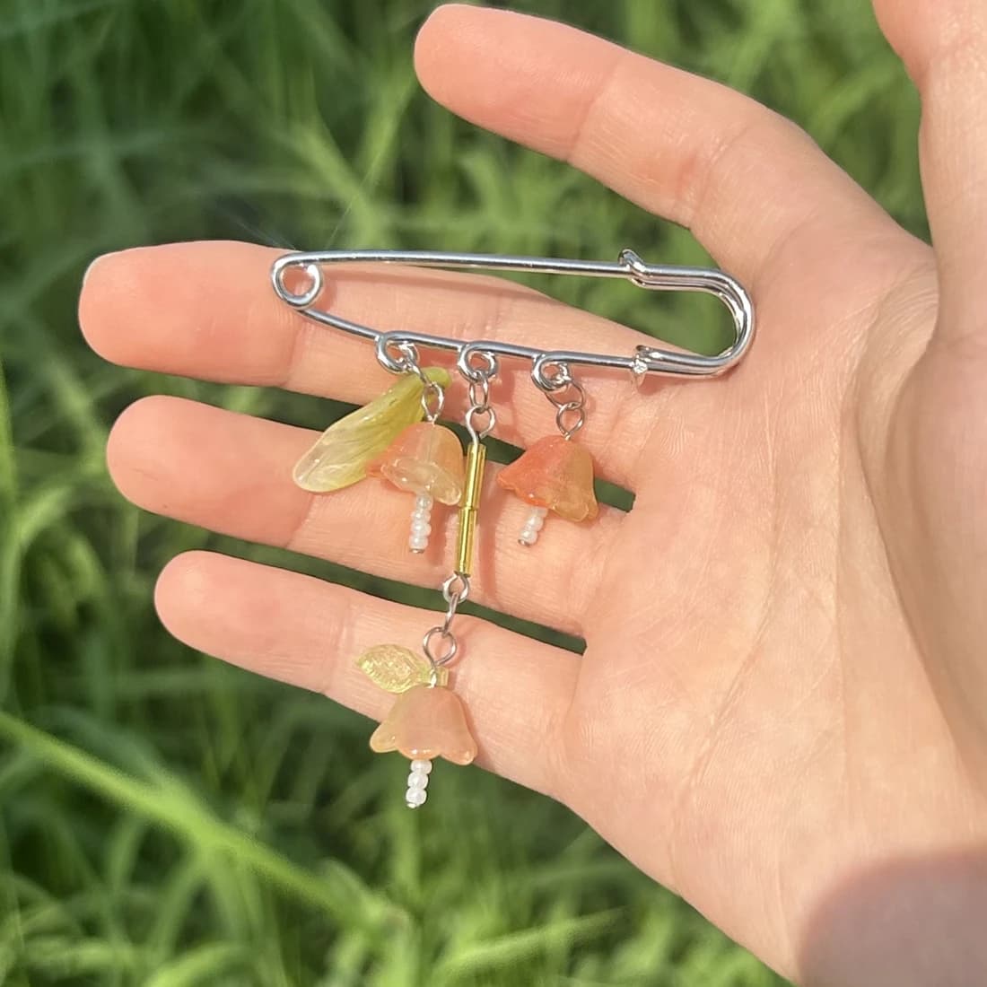 [TOKOTOKO]オレンジフラワー ブローチ