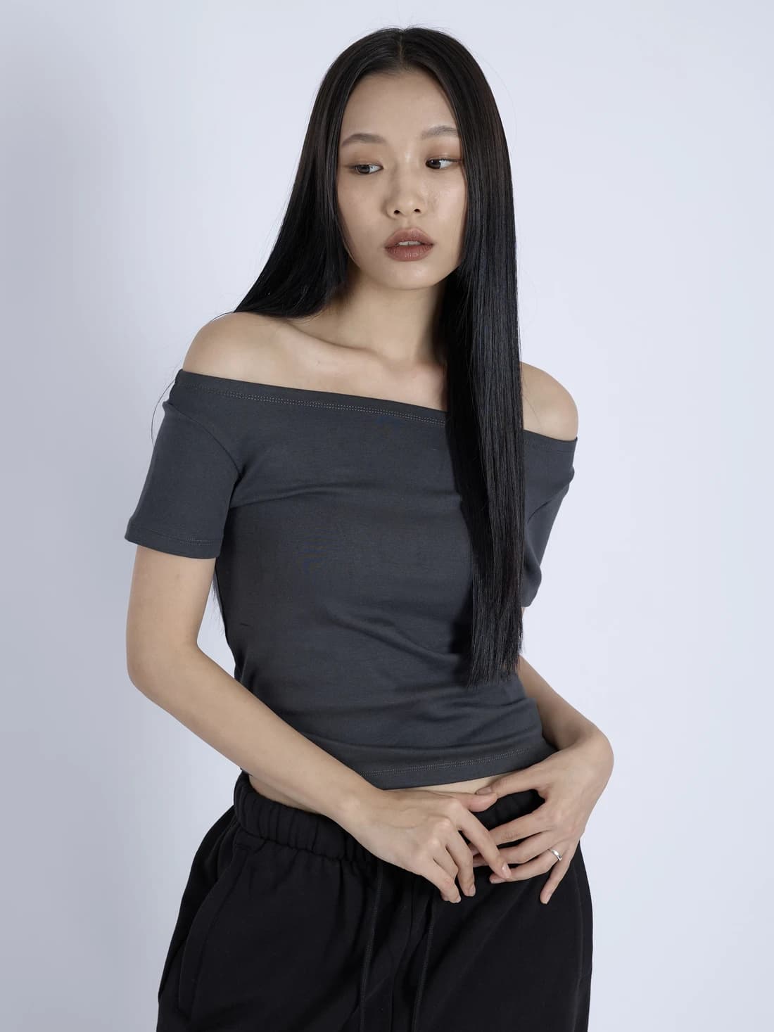 オフショルダートップ - Charcoal