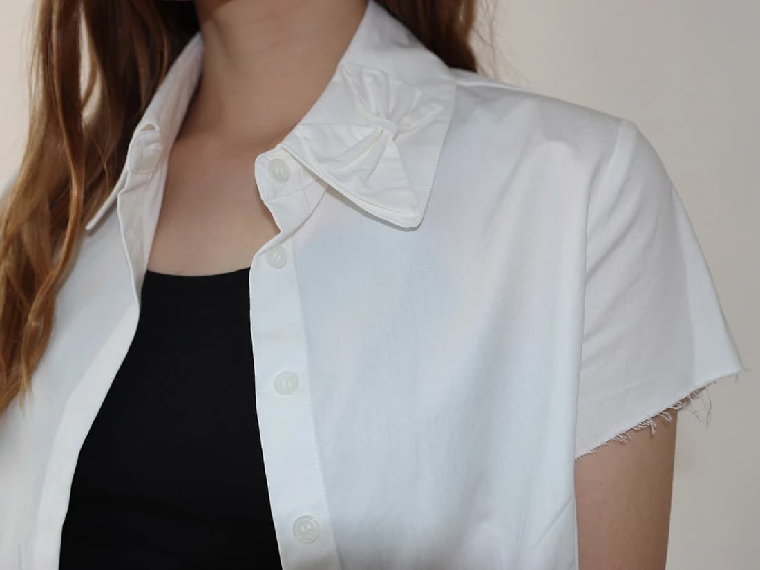 Ribbon Collar Half Blouse