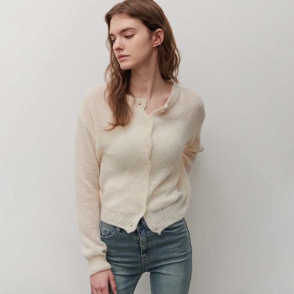 BOUCLE CARDIGAN CREAM