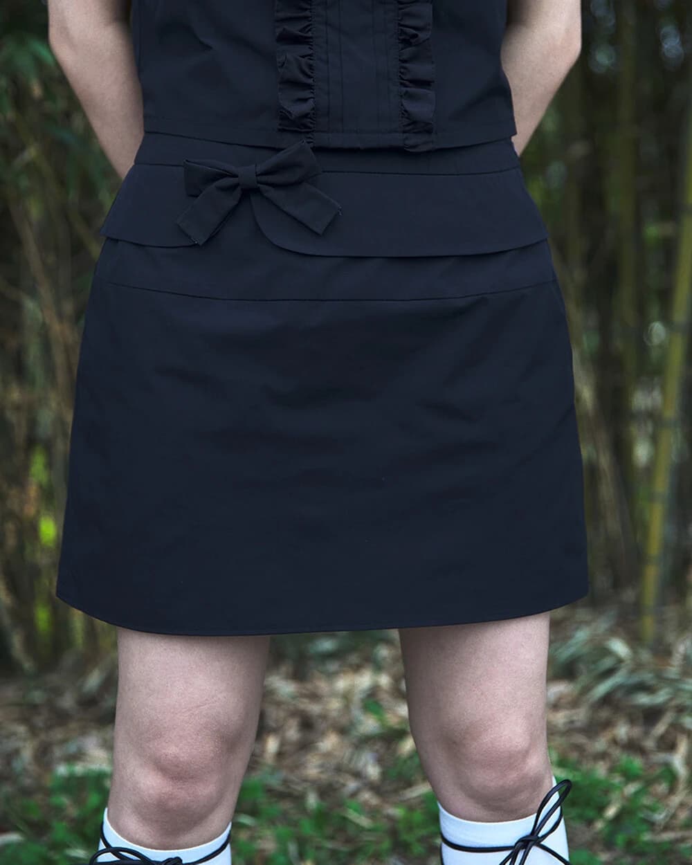 Petal Angelring Skirt (Black)