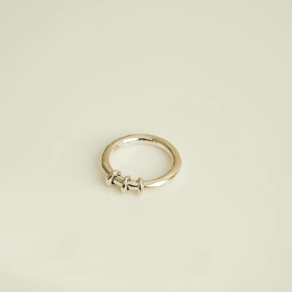 Vow Tied Ring (silver)