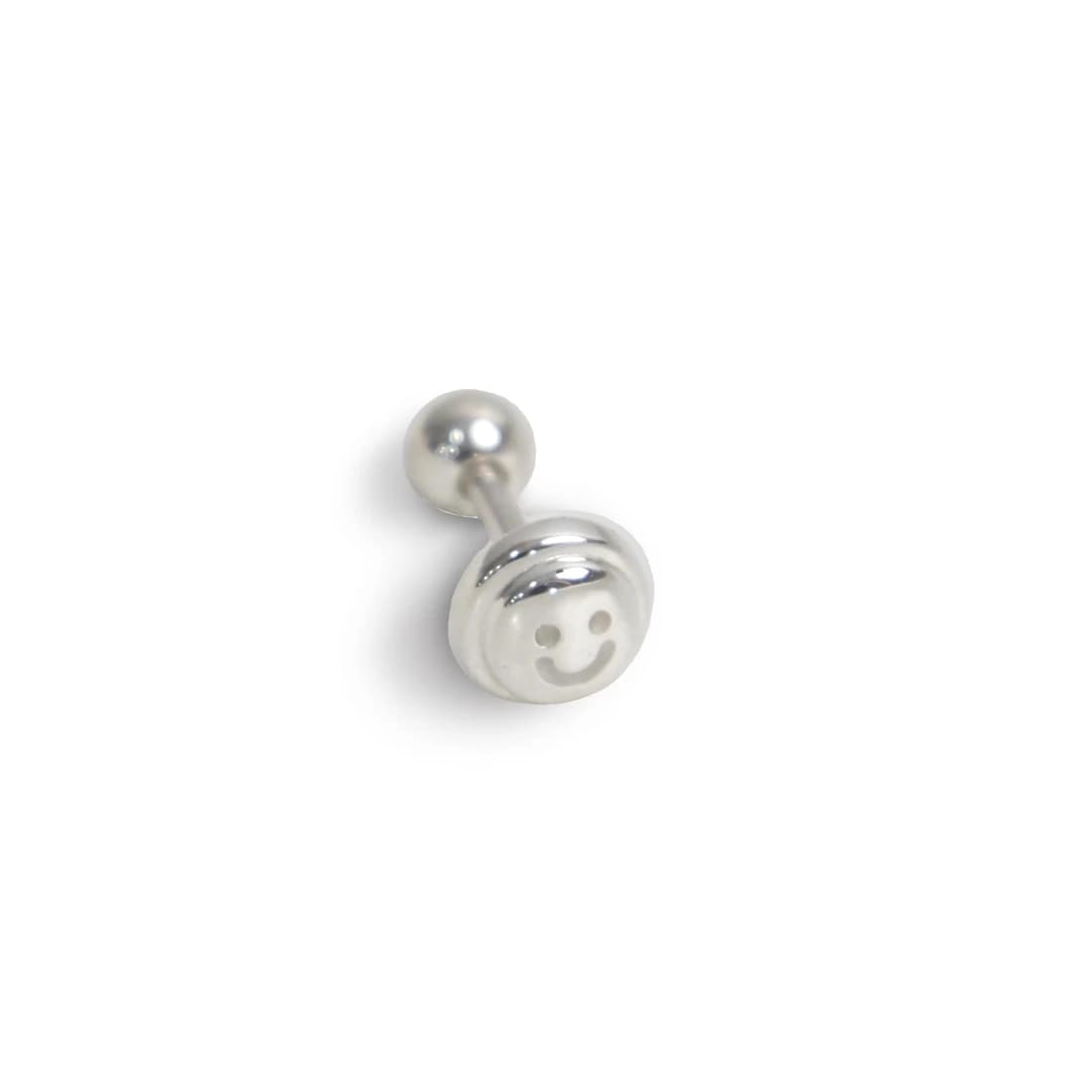 Smile Button Piercing （目が合う一瞬）