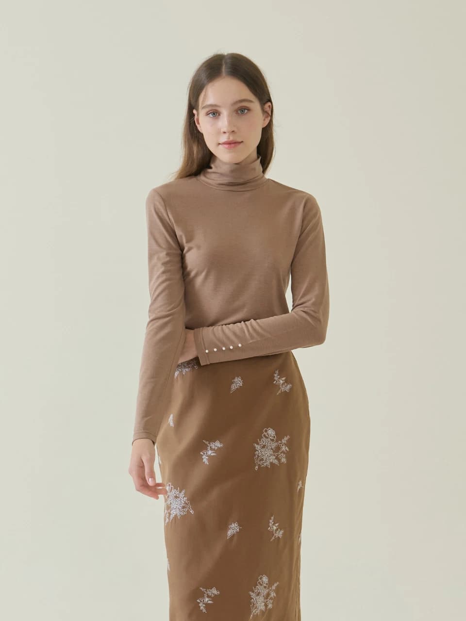 Soft Pearl Turtle Neck Knit Top _ Mocha