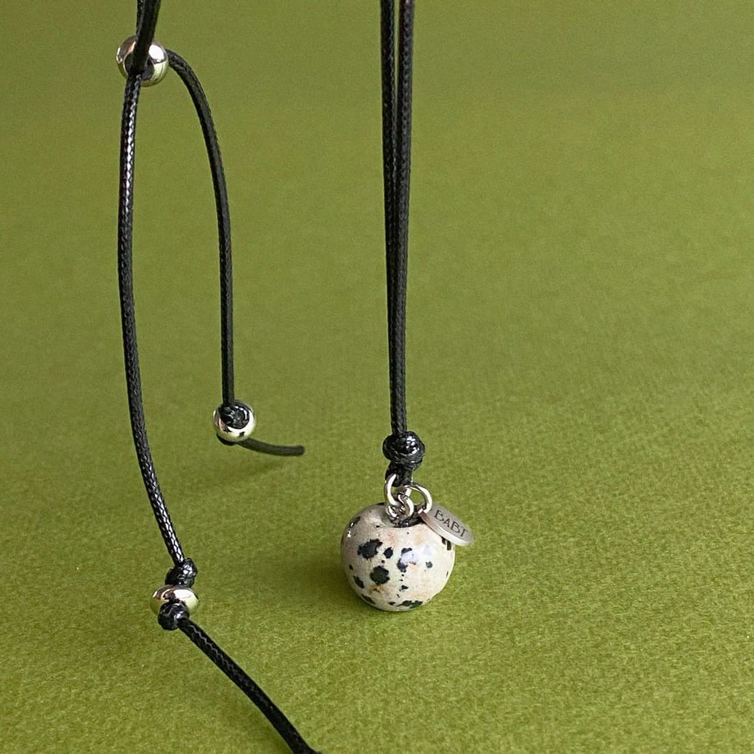 mechuri apple necklace