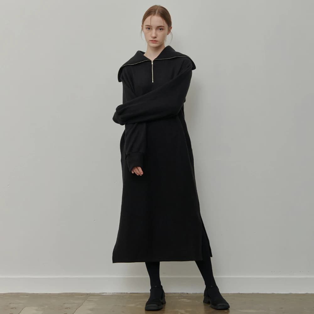 RIBBED HALF ZIP-UP KNIT ONEPIECE BLACK