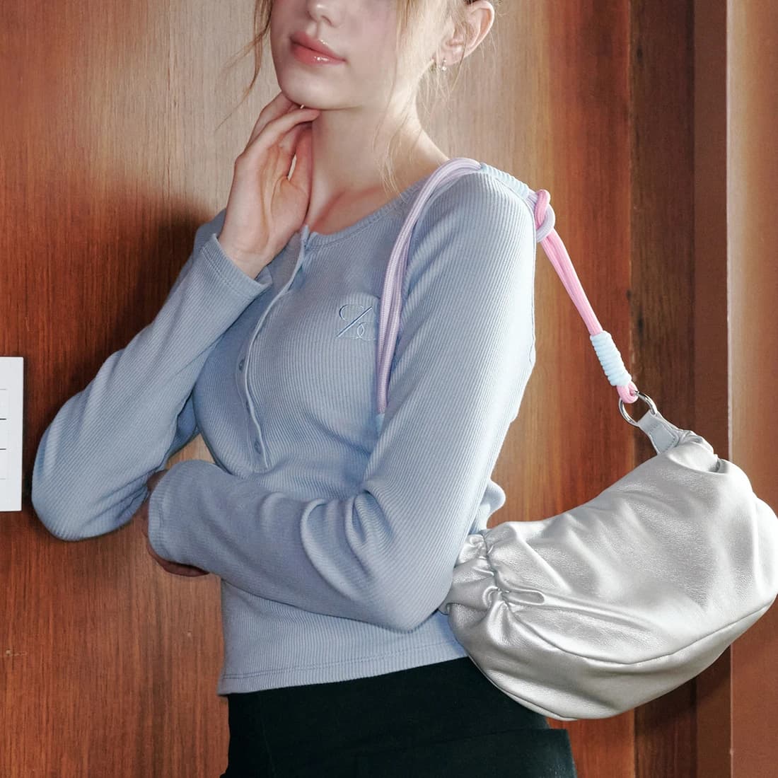 ヘンリーネック 長袖Tシャツ - Sora