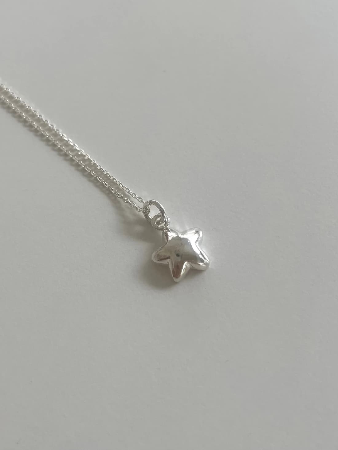 petit star necklace