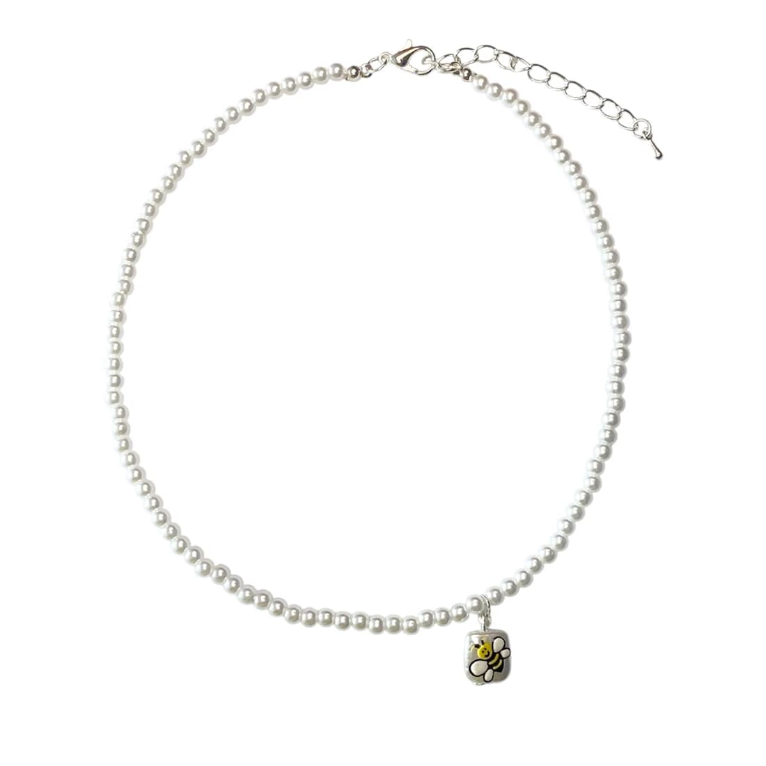 Pearl Pendant Necklace