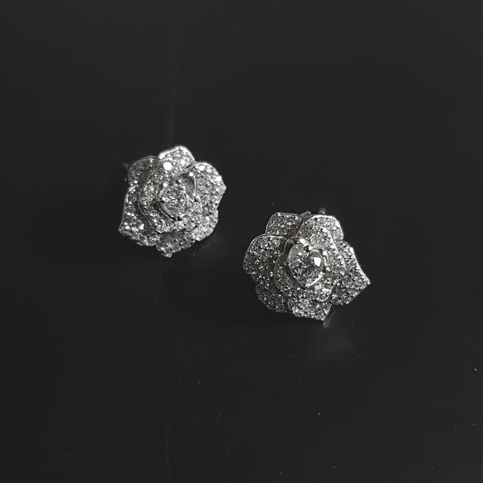 [Silver925] Yoros Camellia Earrings