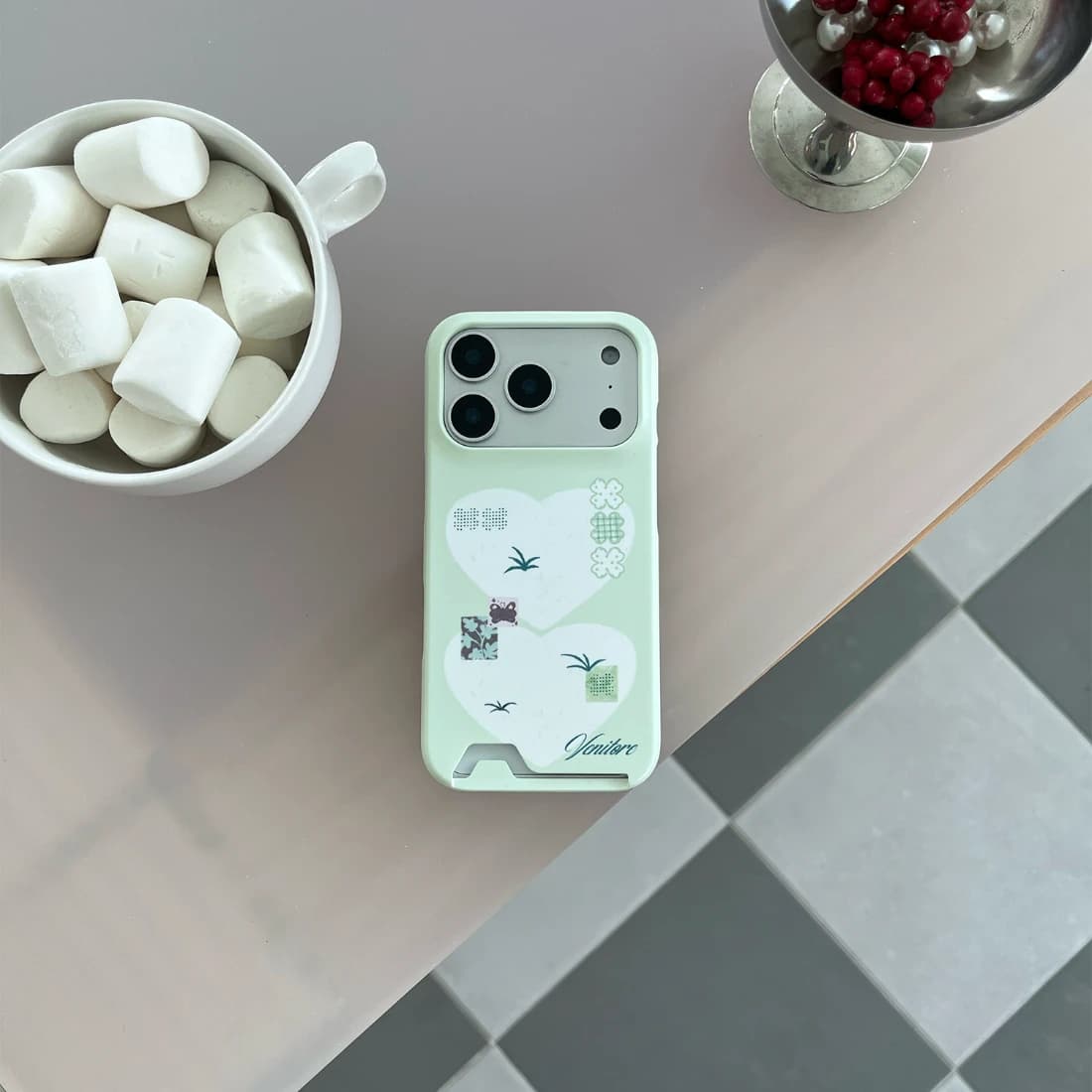 Spring-Scented Pieces⋆ Matte Hard Card Holder Case
