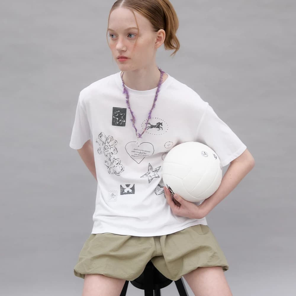 Drawing Diary Oversized T-shirt - White