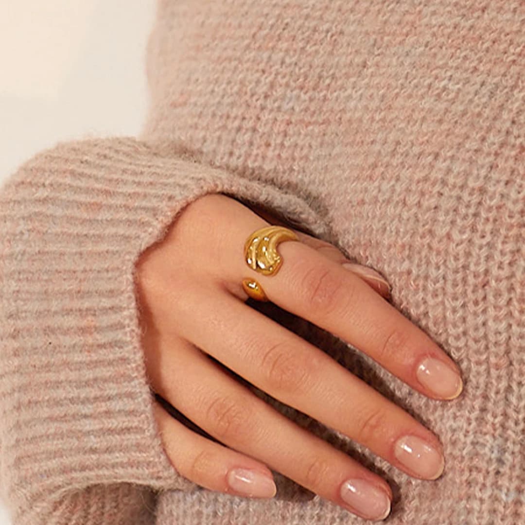 R1 [The Light of 6:17pm]