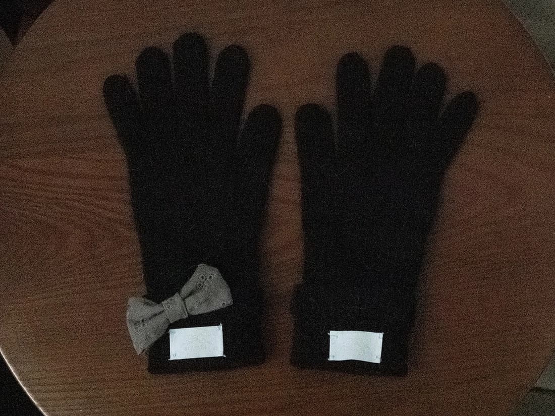 Petite Bow Gloves (black)