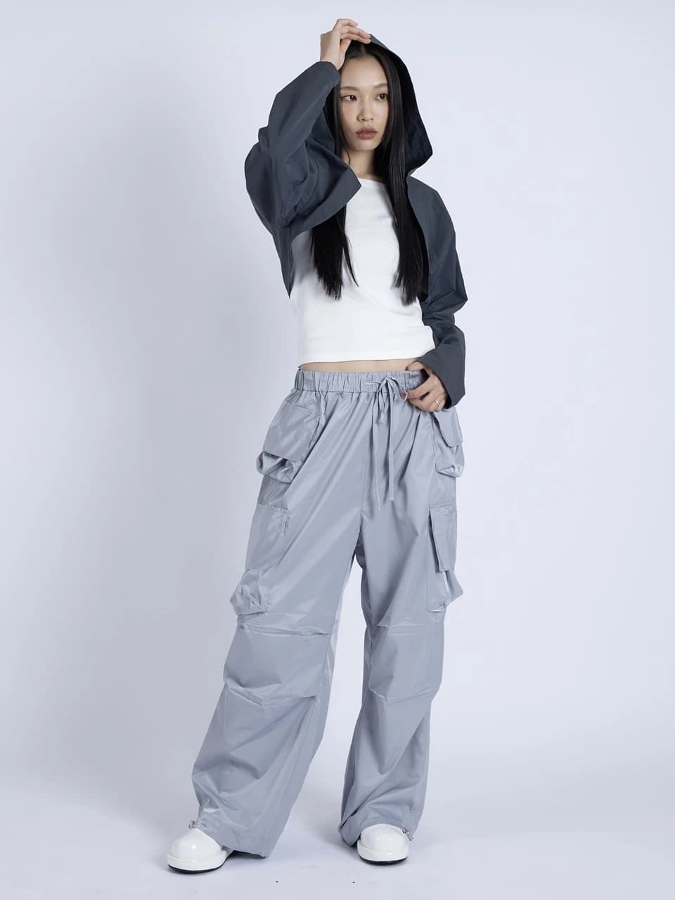 サテン マルチポケット カーゴパンツ - Silver