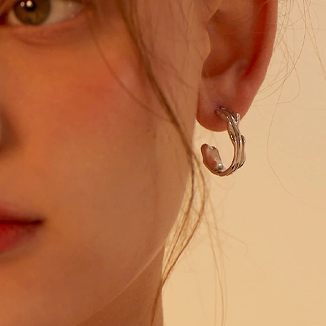 E2 [The Light of 6:17pm]