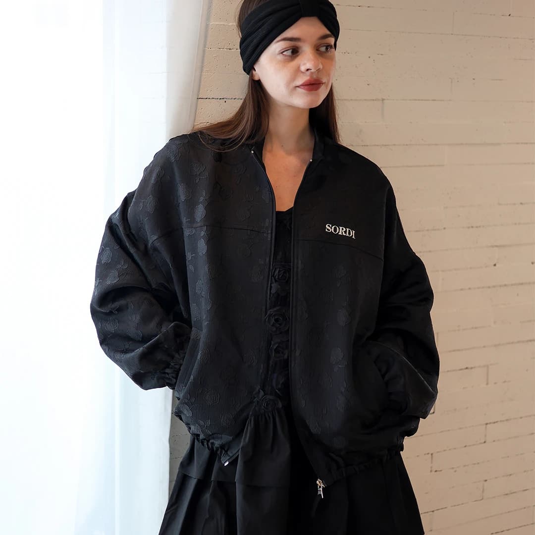 Rose Jumper_black