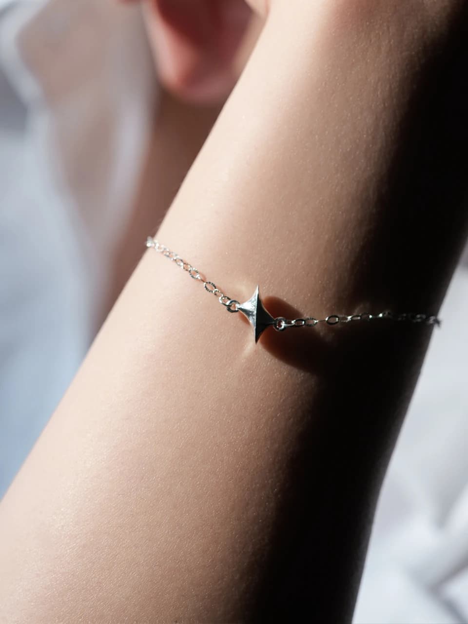 Headlight Bracelet - 39Fashion