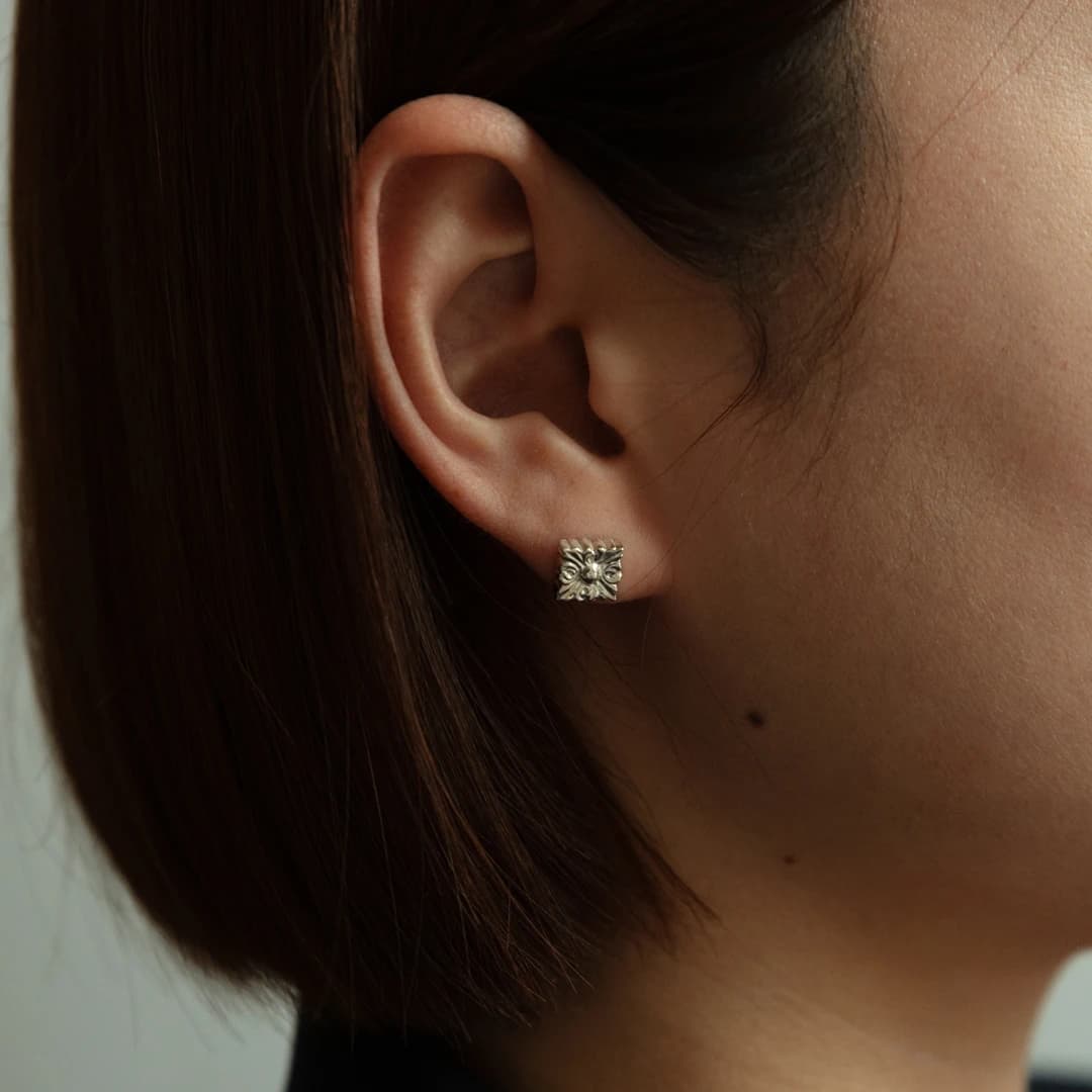 ROSETTE EARRINGS