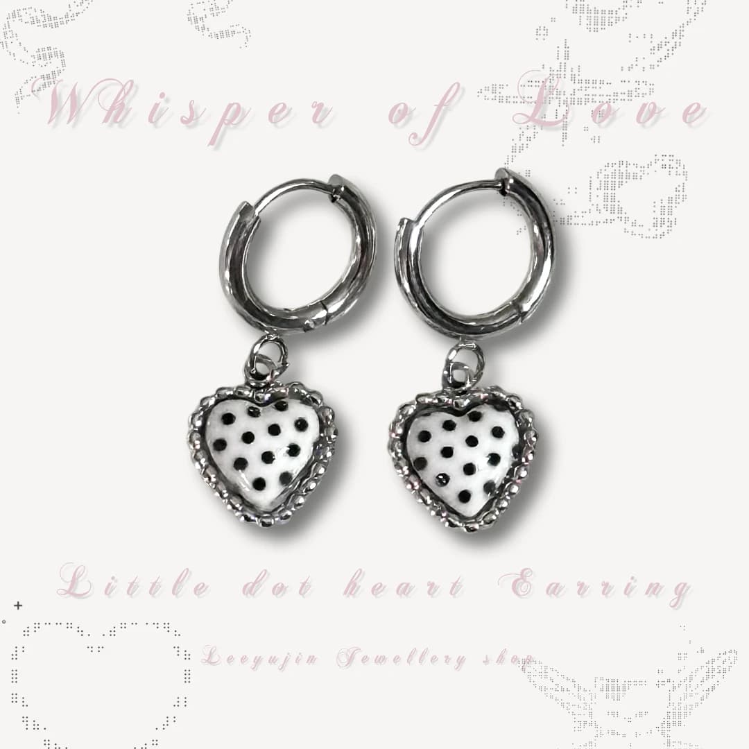 Little dot heart earring
