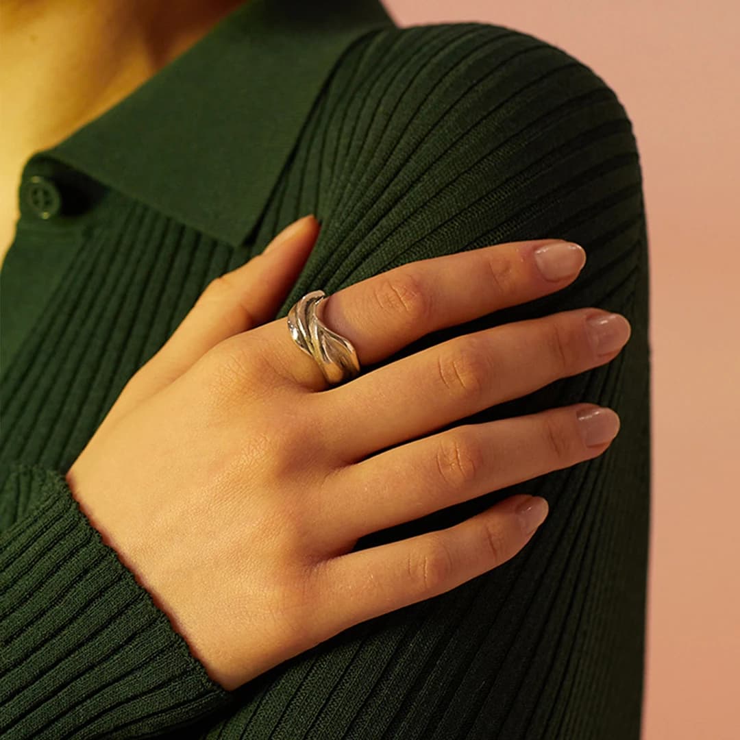 R7 [The Light of 6:17pm]