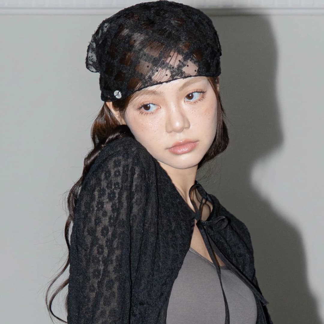 DOT LACE SCARF BLACK