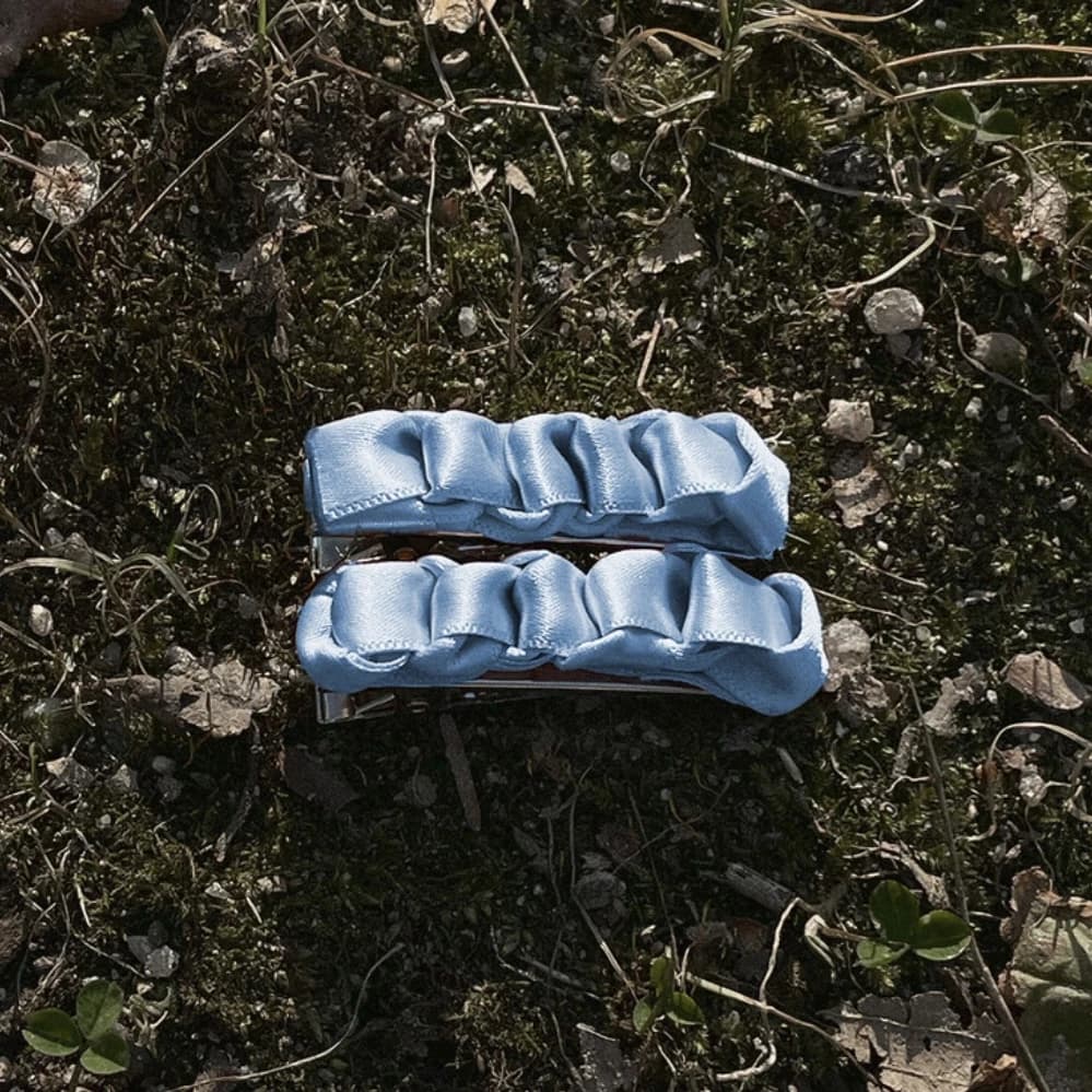 Growvine Pin (Blue)