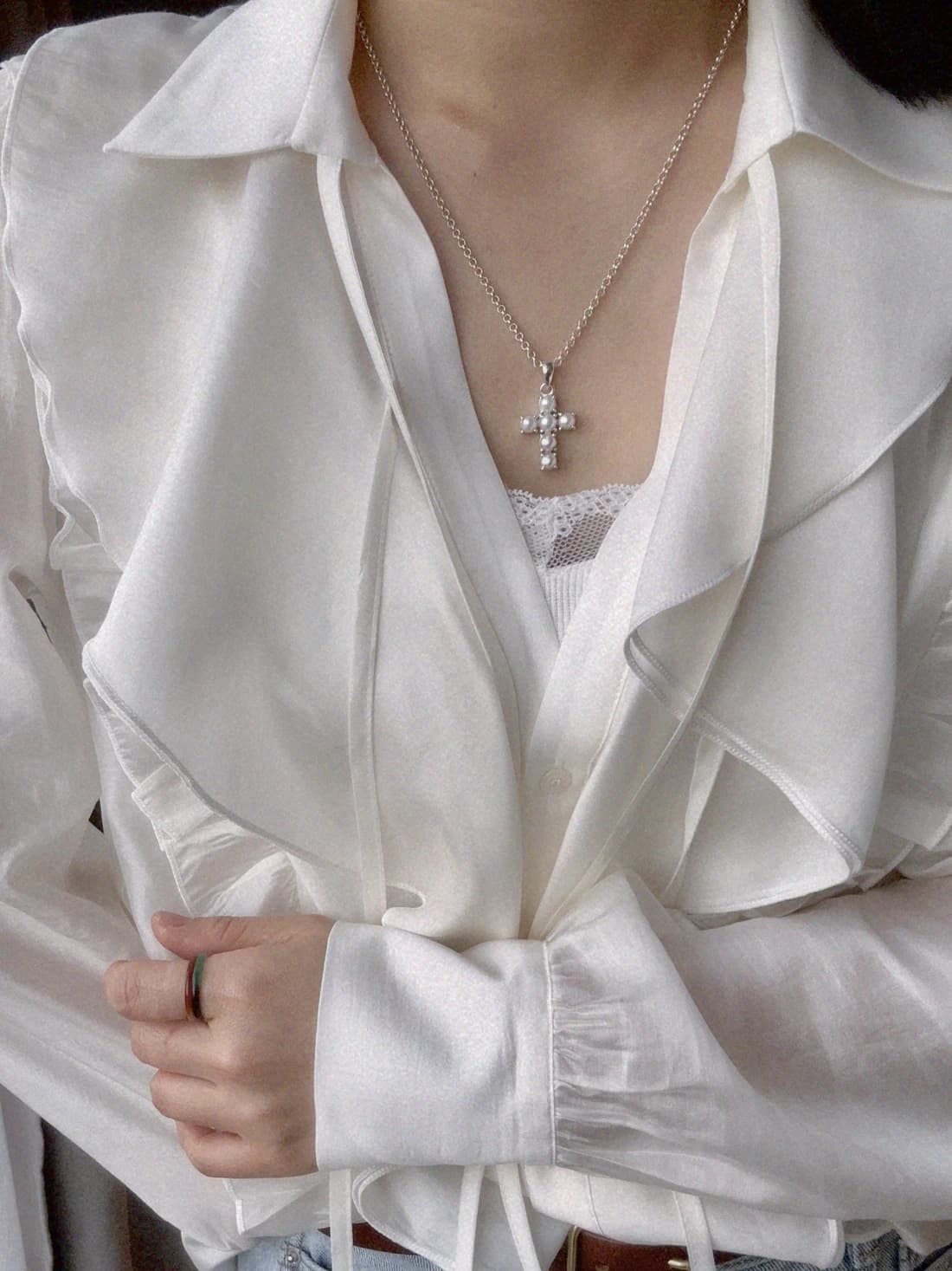 SILVER CROSS NECKLACE