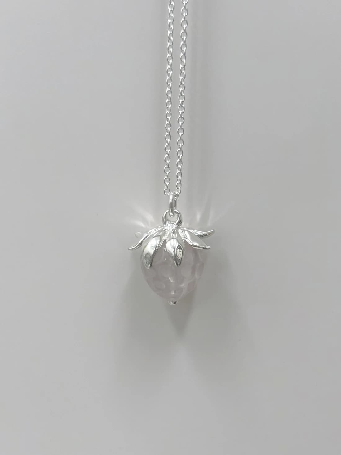 Super Cute Big Strawberry necklace(short)