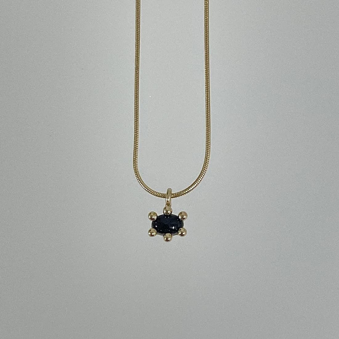 lace necklace (onyx)