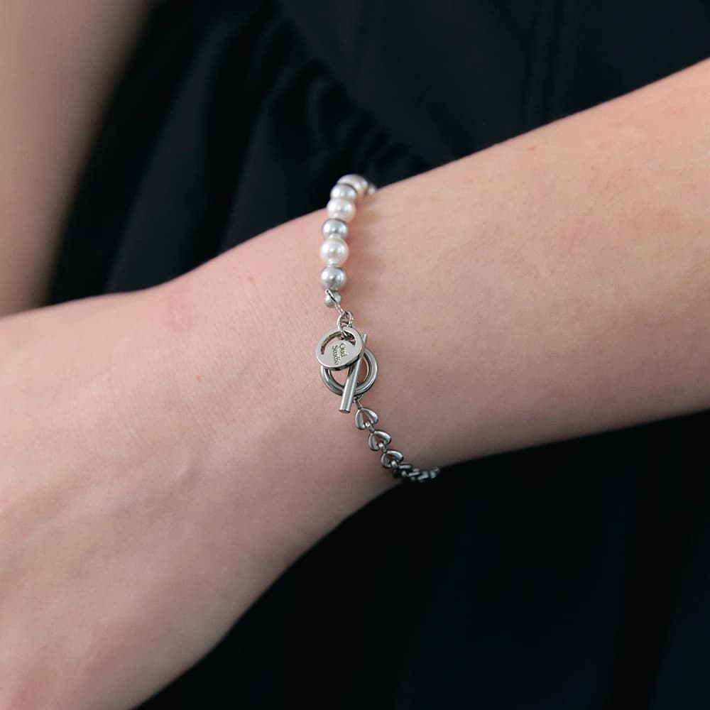 Mini Heart Pearl Bracelet
