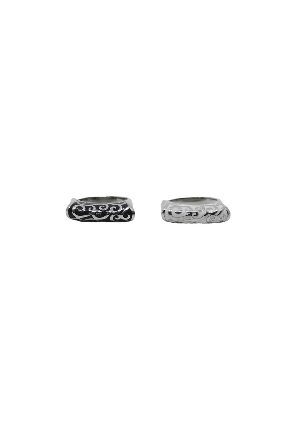 百合 雲 ring 003 (Black/White)