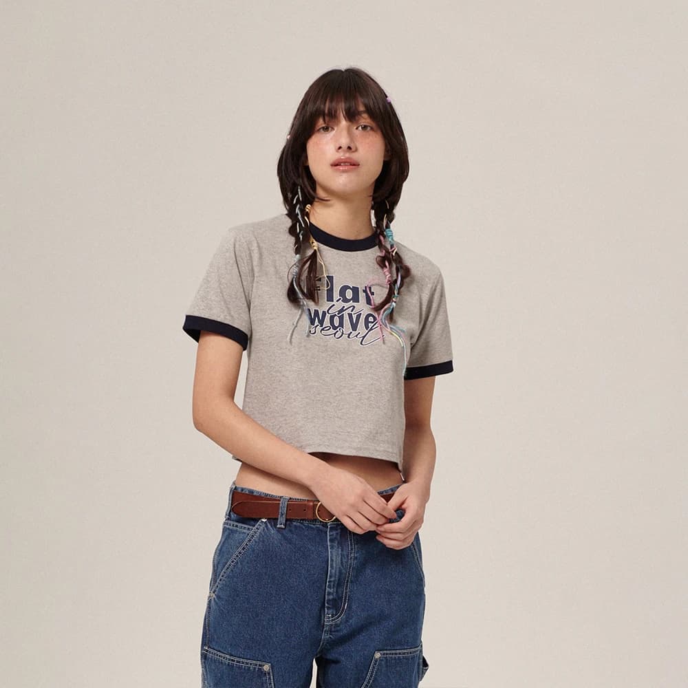 Mnai Crop Print T-Shirt Grey