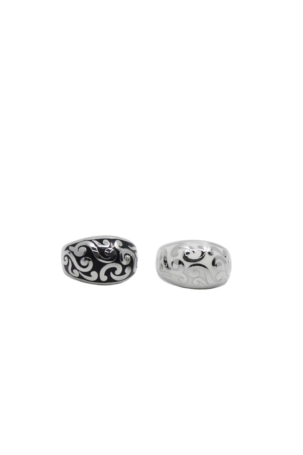 百合 雲 ring 002 (Black/White)