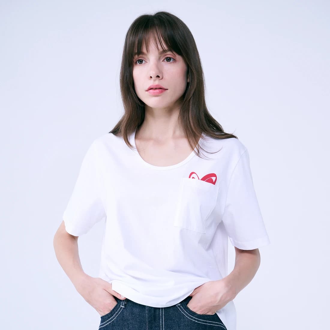 Uネック ハートインポケットTシャツ - White