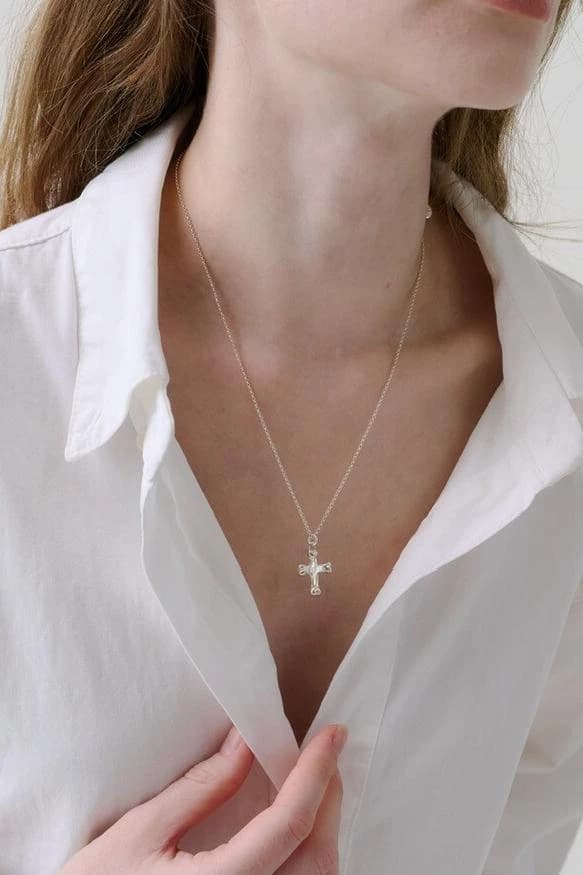 love cross necklace mini
