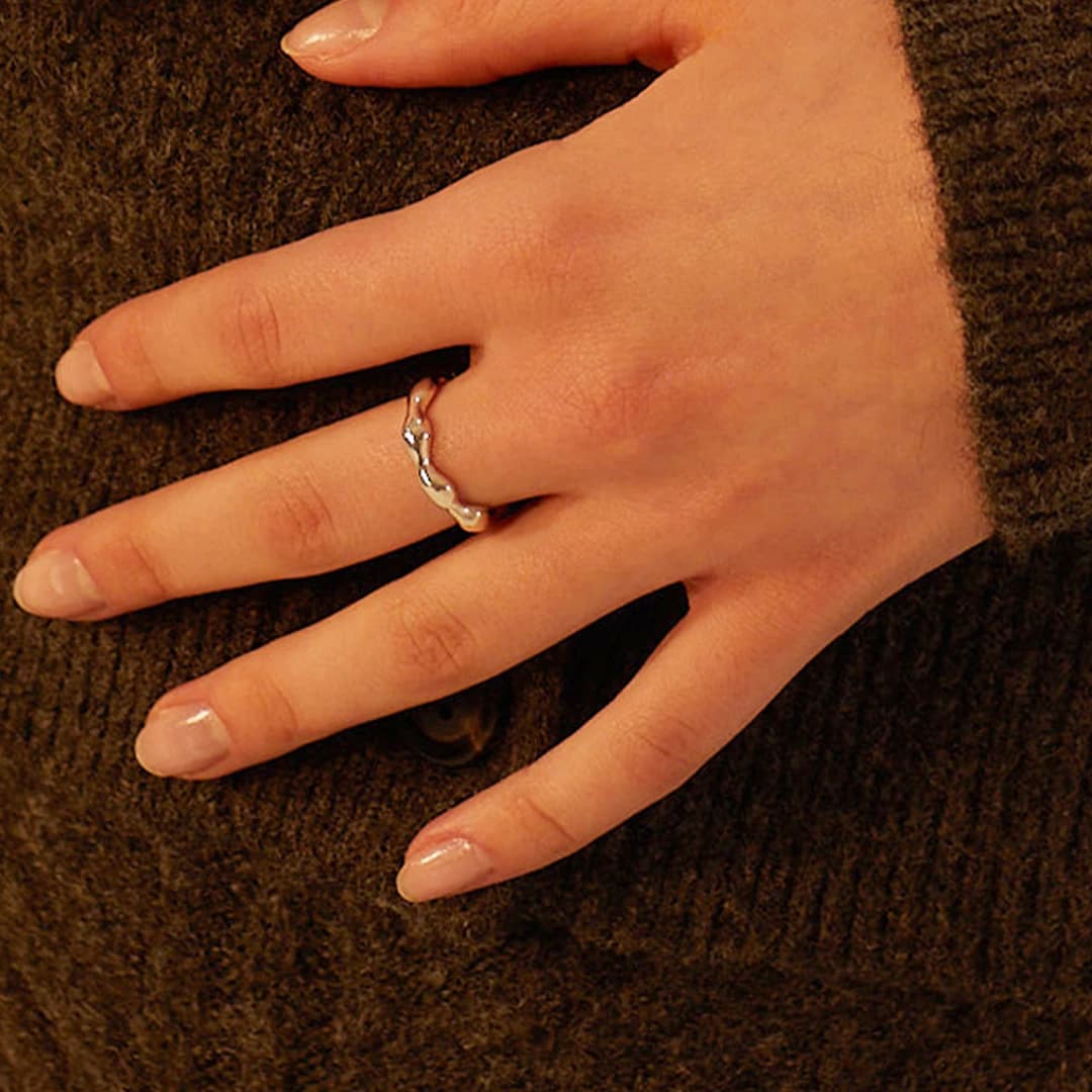 R11 [The light of 6:17pm]