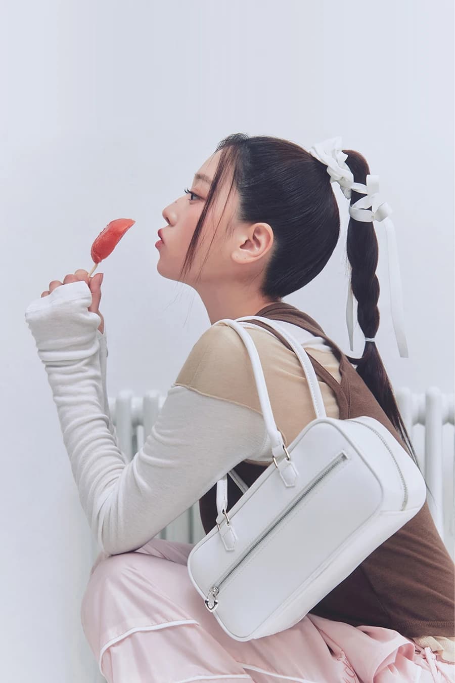 AHOHA_RADIO BAG_White